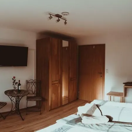 Thannen Apartman Lingenau